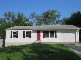 8318 Barnett Ave, Kansas City, KS 66112