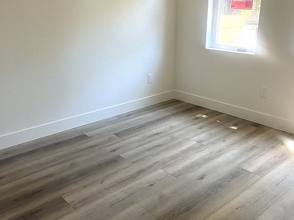 5th image of 424 South St Unit A