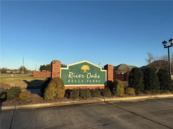 509 Pere Marquette Ct, La Place, LA 70068