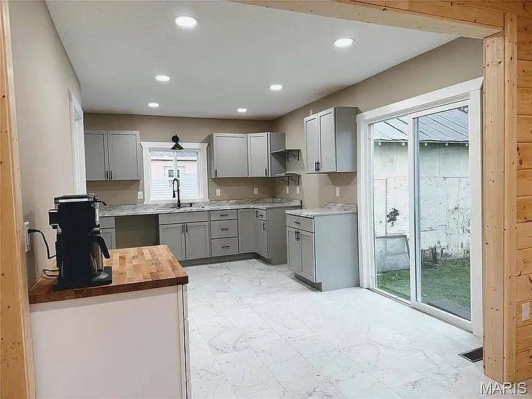 120 W Caldwell St — Photo 15