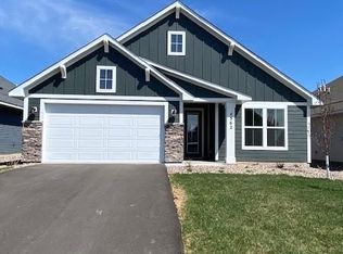 4362 Monarch Dr, Woodbury, MN 55129