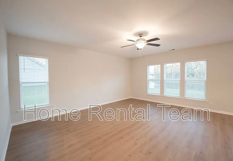 46 Blues Dr — Photo 9