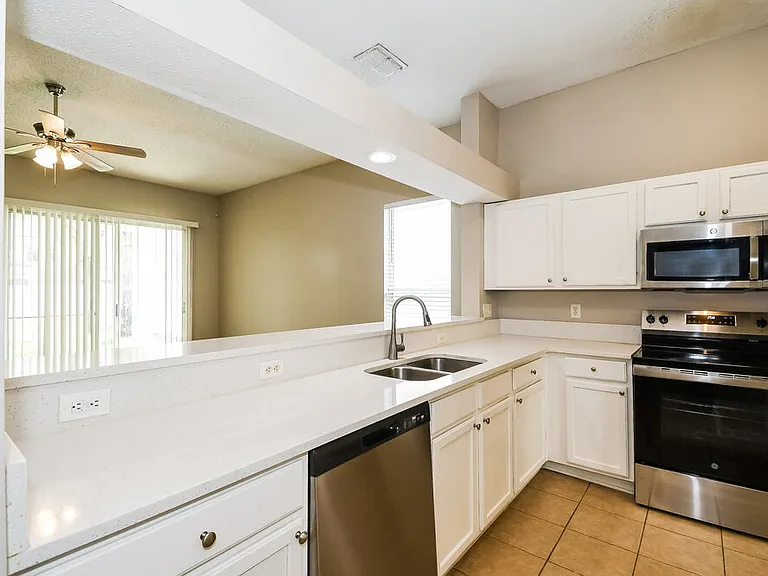 3949 Leatherwood Dr — Photo 7