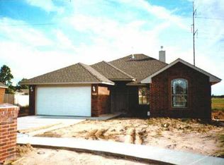 124 SE 26th, Moore, OK 73170