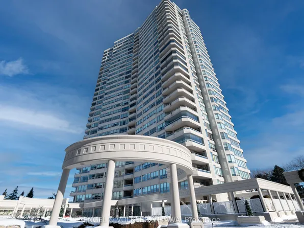1480 Riverside Dr #2306, Ottawa, ON K1G 5H2