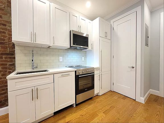 2nd image of 422 E 81st St APT 1b