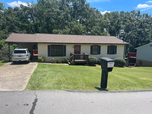 753 Foothills Rd, Kingsport, TN 37663