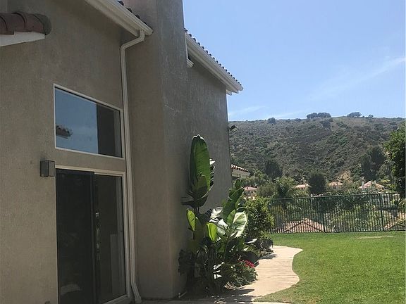 2nd image of 3707 Calle Jazmin
