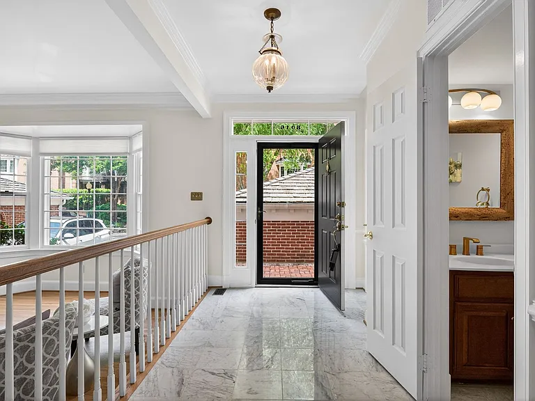 8016 Quarry Ridge Way — Photo 22