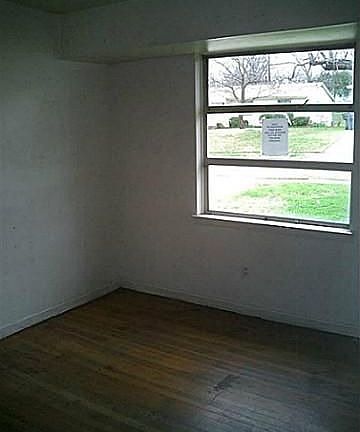4th image of 12045 Galva Dr