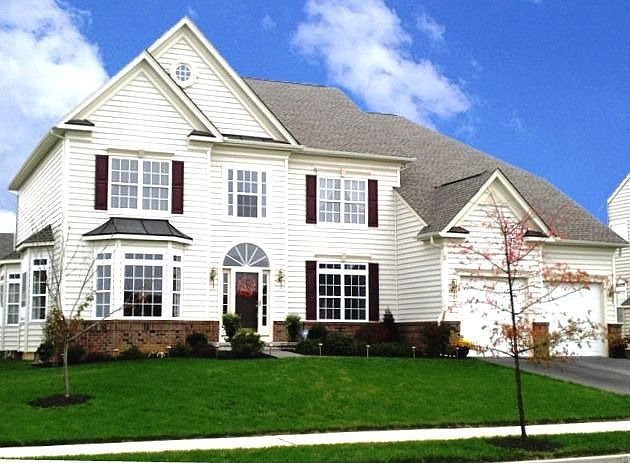 1st image of 215 Snow Goose Dr