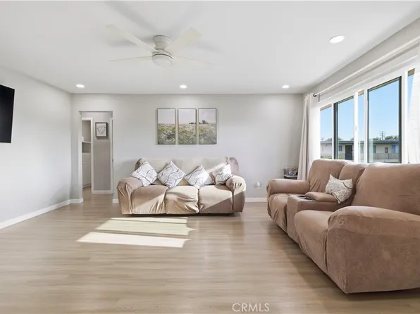 5535 Ackerfield Ave Unit 28, Long Beach, CA 90805