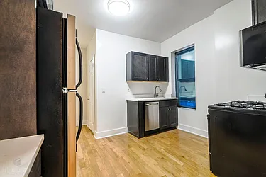 Rented by Hillel Realty Group