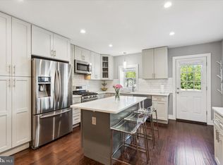 128 Maple St, Conshohocken, PA 19428