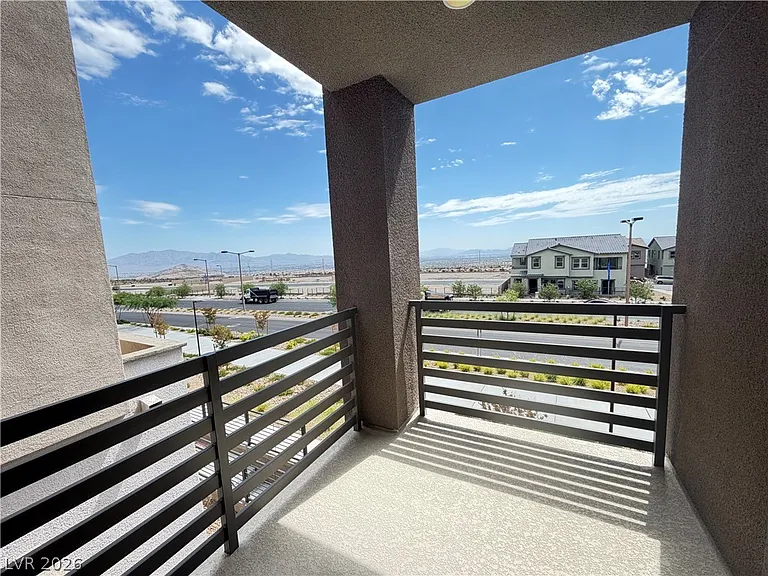 1741 N Desert Foothills Dr — Photo 35