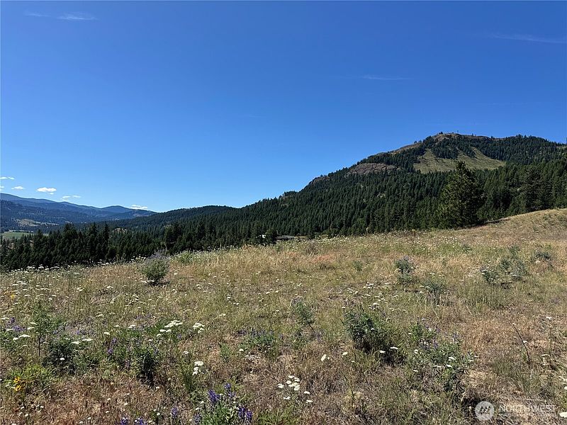 4th image of 1 A Lundimo Meadows Road