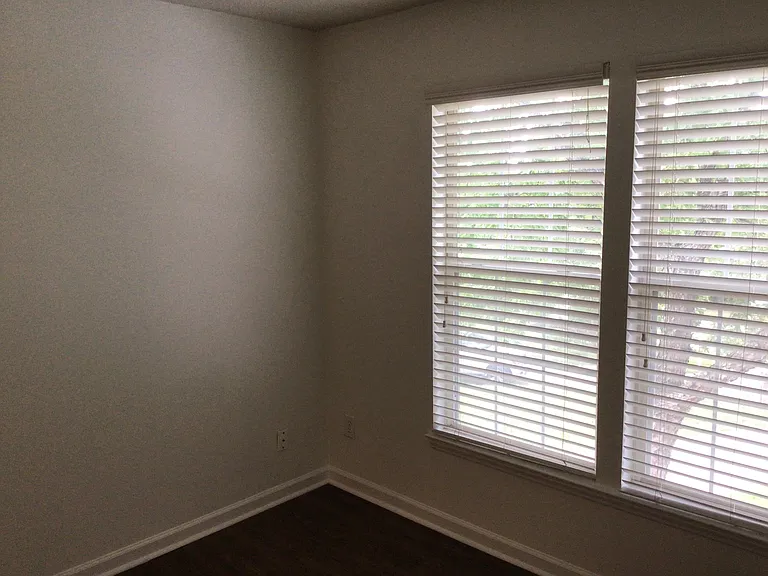 9401 Fetlock Ct — Photo 10
