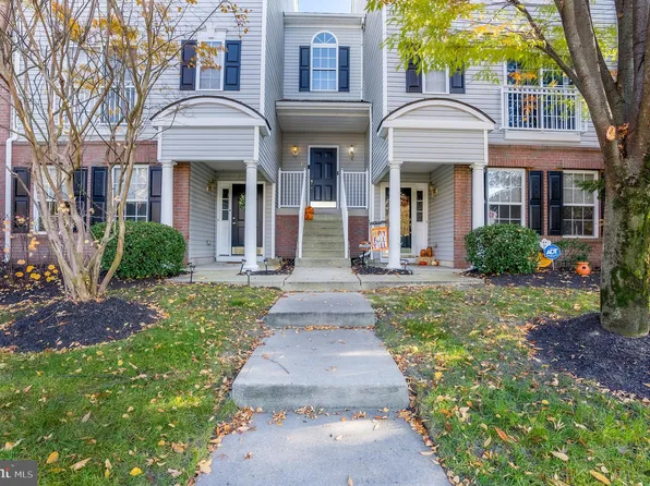 1812 Nathan Dr, Cinnaminson, NJ 08077