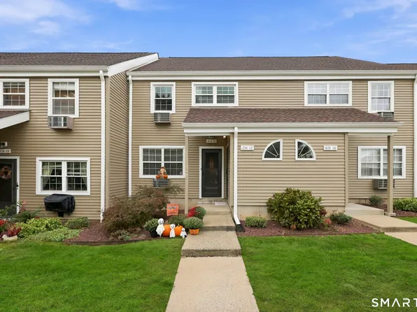1231 Washington Street #12, Middletown, CT 06457
