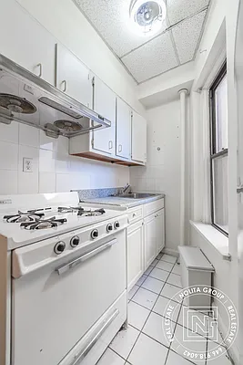 Rented by Nolita Group | media 12