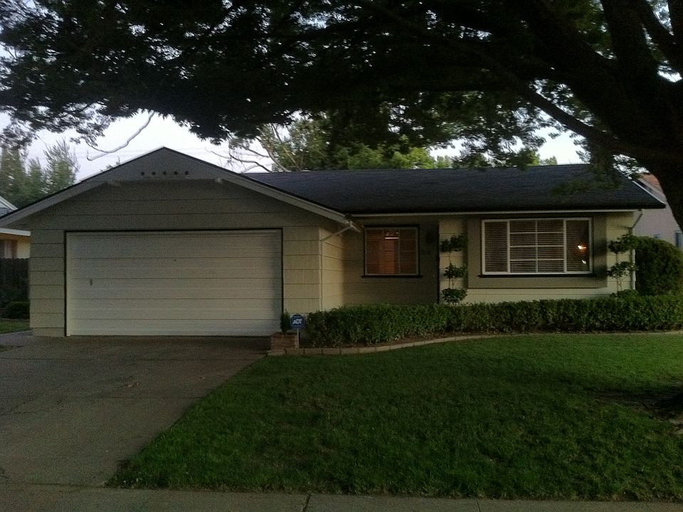 1st image of 2032 63rd Ave