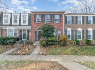 6143 Summer Park Ln, Alexandria, VA 22315