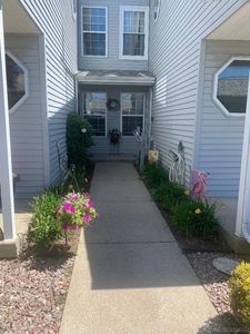 37810 Jefferson Ave, Harrison Township, MI, 48045