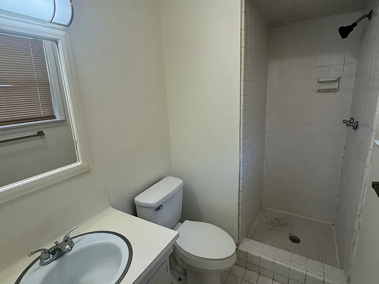 13543 Honey Dr — Photo 2