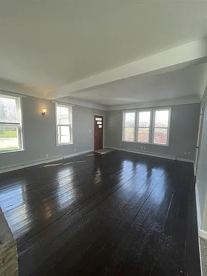 1307 Mansfield Street - 1 — Photo 4