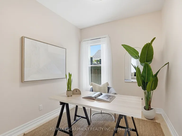 118 Victoria St — Photo 24
