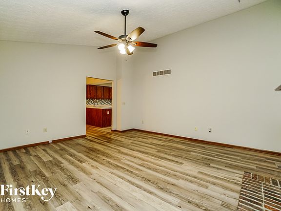 3rd image of 8092 Winter Hill Ct