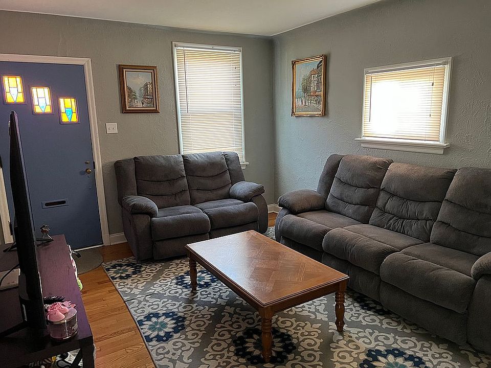 1st image of 6034 Fyler Ave