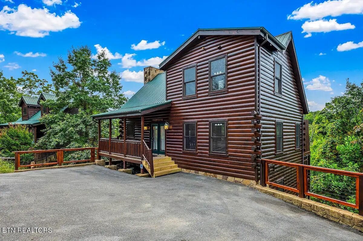2049 Settlers Ridge Way, Gatlinburg, TN 37738 Zillow