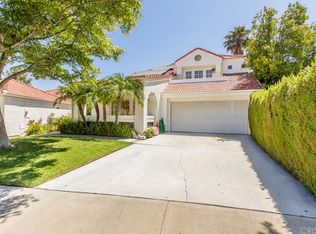 25860 Bellis Dr, Santa Clarita, CA 91355