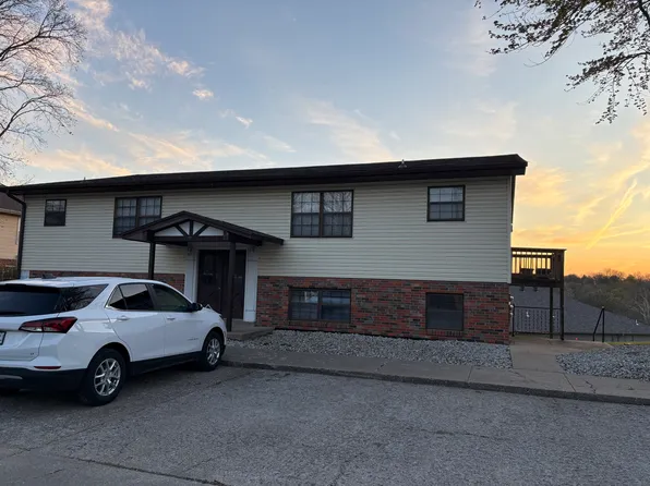 2710 Saint Louis Rd APT D, Jefferson City, MO 65101