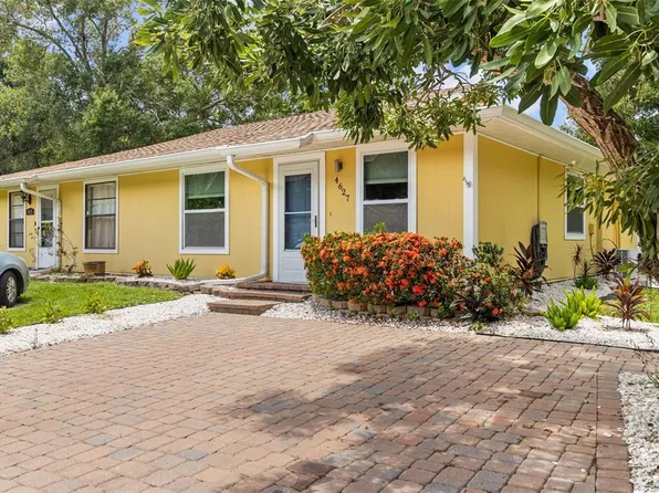 4627 Summerwind Dr #14, Sarasota, FL 34234