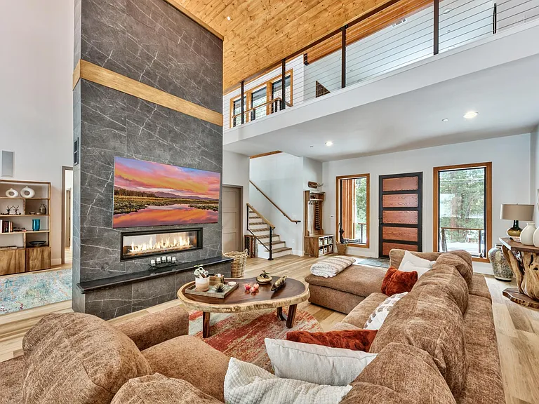 2434 Cold Creek Trl — Photo 6