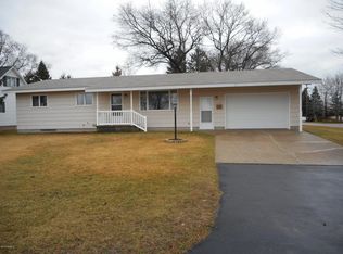 1115 Forest Ave, Manistee, MI 49660
