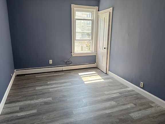 5th image of 4 Oliver St #2