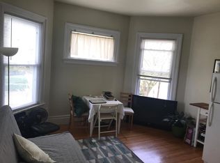 599 Whitney Ave APT 2B, New Haven, CT 06511