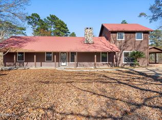 1046 Wingate Rd, Richton, MS 39476