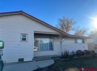 925 Livesay Dr, Cortez, CO 81321