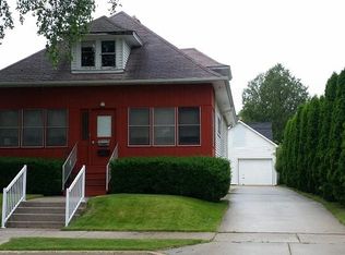 1107 12th Ave, Grafton, WI 53024