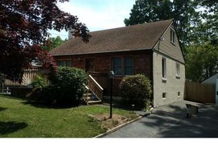 2927 Ogletown Rd, Newark, DE 19713