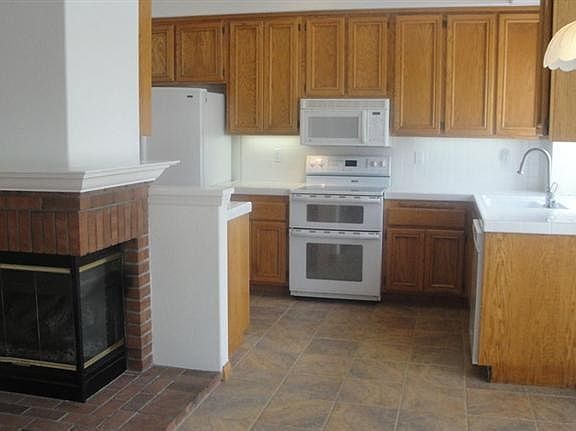 5th image of 519 Timberwood Ave