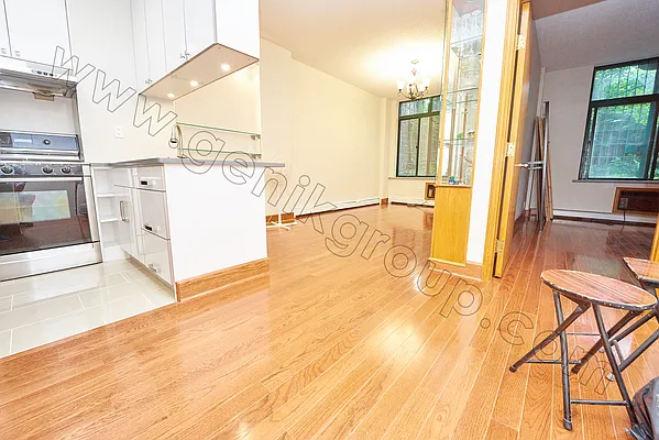 Rented by Genik Group Corp | media 41