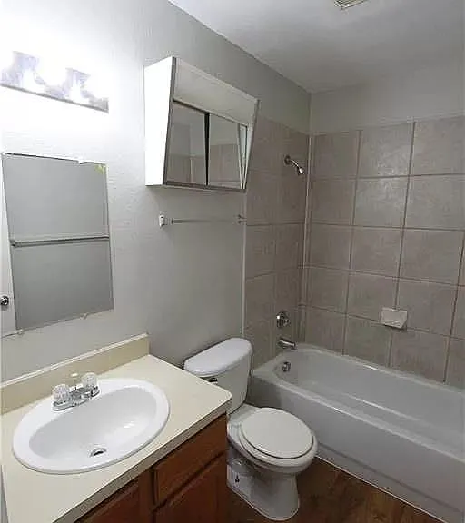 7206 Twin Crest Dr #102 — Photo 6