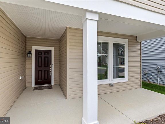 4th image of 6508 Boxwell Dr