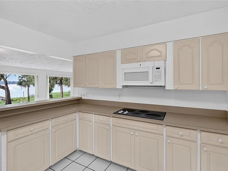 767 Edison Rd — Photo 27