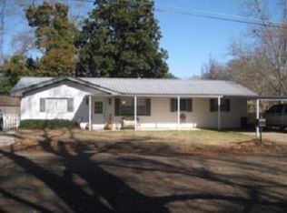 509 4th St SW, Magee, MS 39111